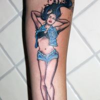 tattoo pin-up girl - Flashback Tattoo Studio Friedrichshain Berlin